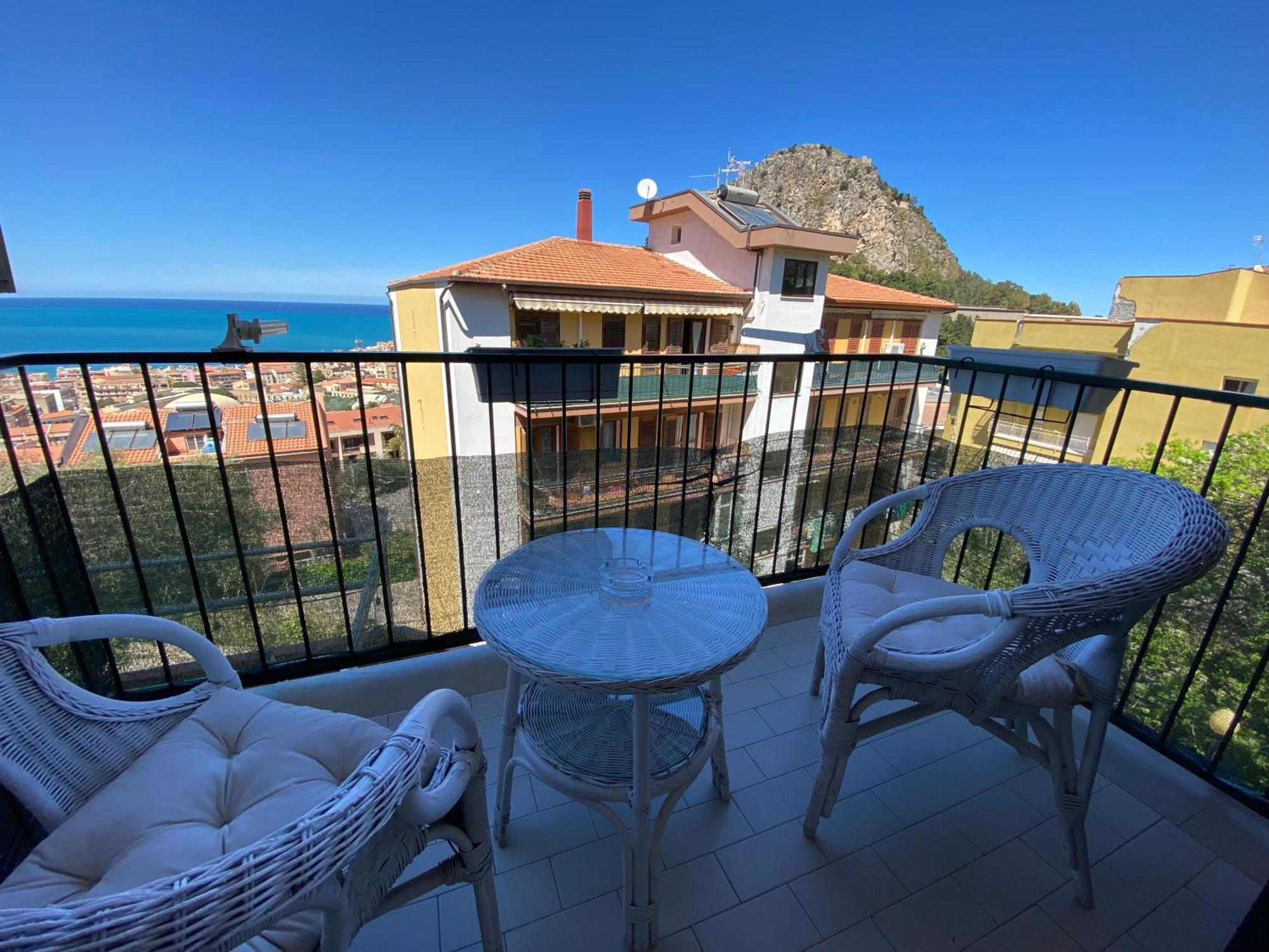 Ma&Mi Guest House Cefalu Room photo